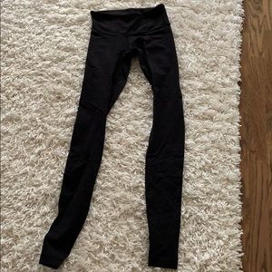 Black lulu lemon leggings